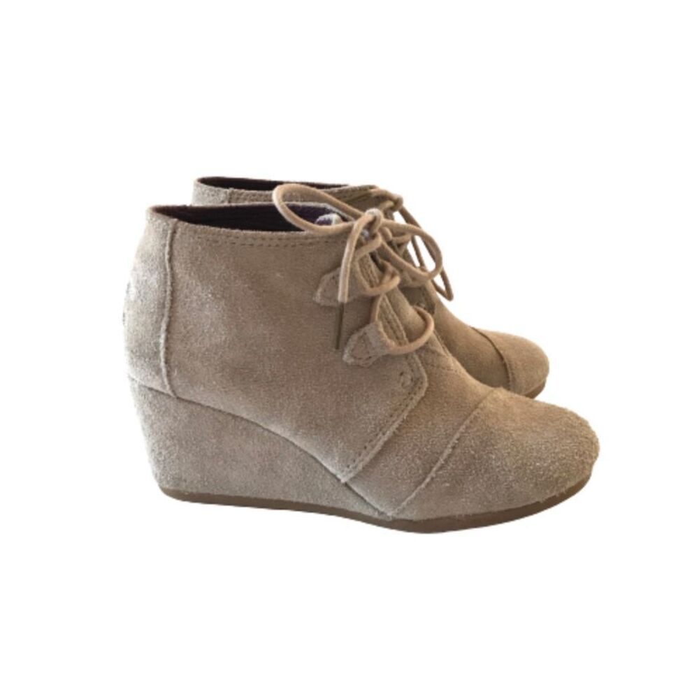 TOMS Women’s Beige Suede Kala Lace-Up Wedge Ankle Booties Size 9.5